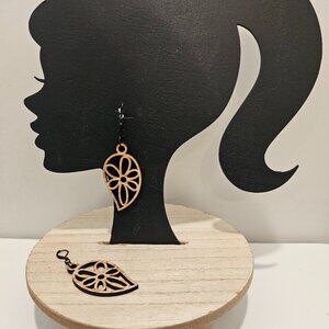 Brand new wood earrings item #105b